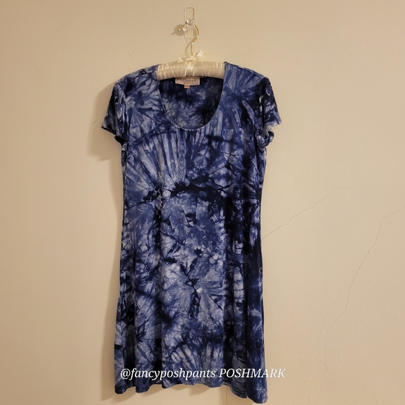 PHILOSOPHY Nordstrom flattering swing dress oversized & roomy fits sizes S,M, L - Picture 6 of 17